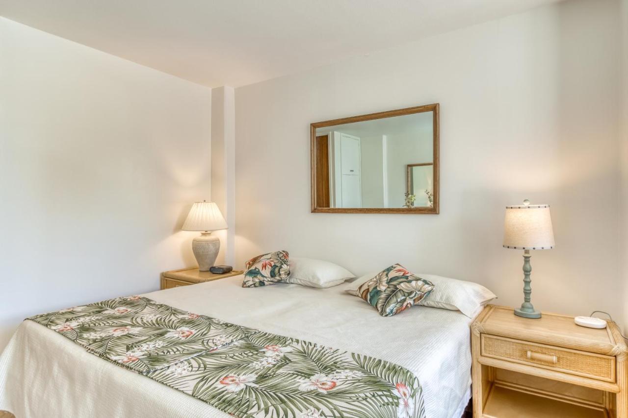 Ilikai 883 Hotel Хонолулу Екстериор снимка